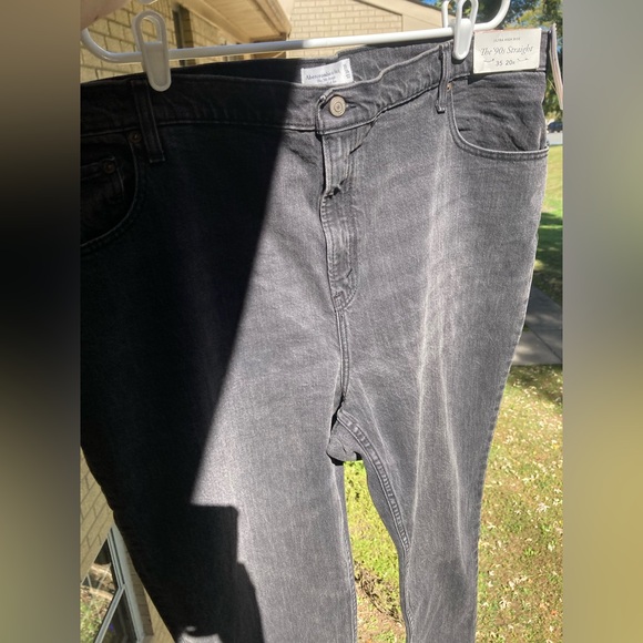 Abercrombie & Fitch Ultra High Rise The 90s Straight Jeans Size 35 Plus Size 20 - Picture 10 of 17